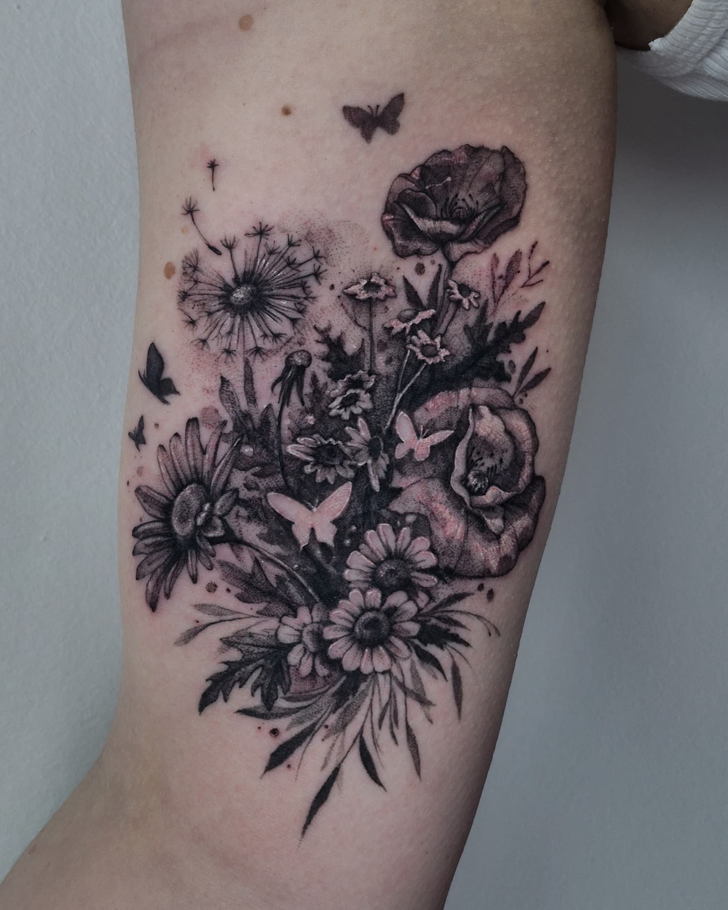 Tatoveringsarbejde af Alona - Eksempel 10 fra Tattoo Fashion Horsens