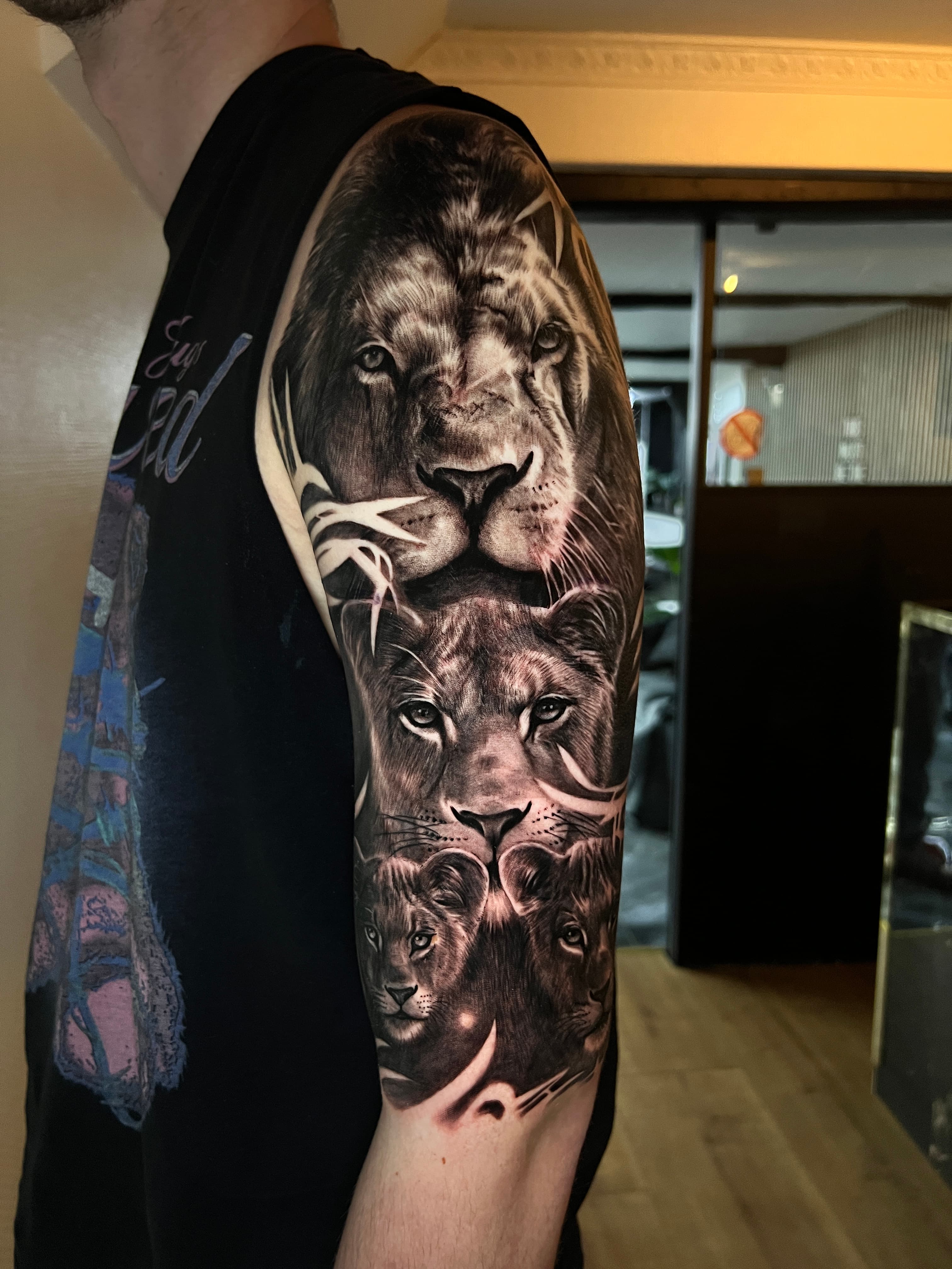 Tatoveringsarbejde af Lizard - Eksempel 3 fra Tattoo Fashion Horsens